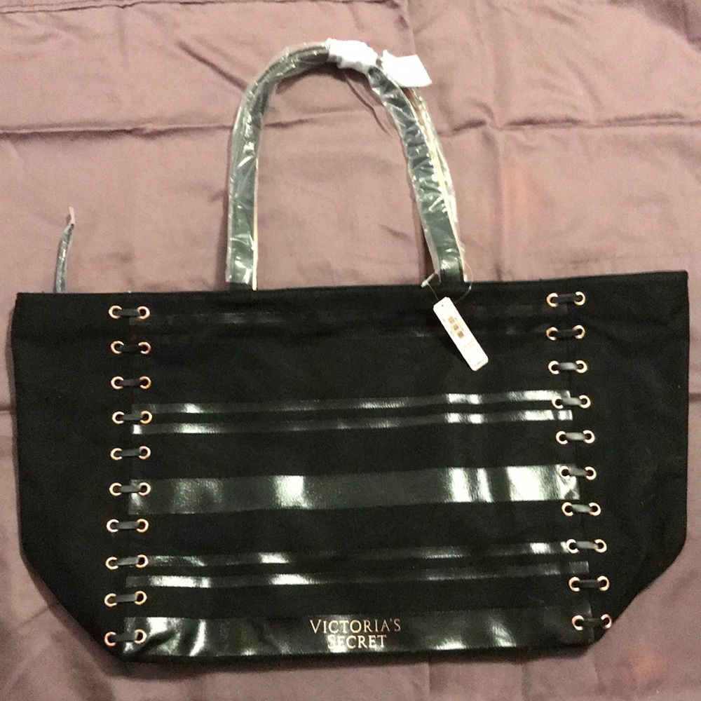 ⭐️Bundle 5 for $20⭐️ Victoria’s Secret tote